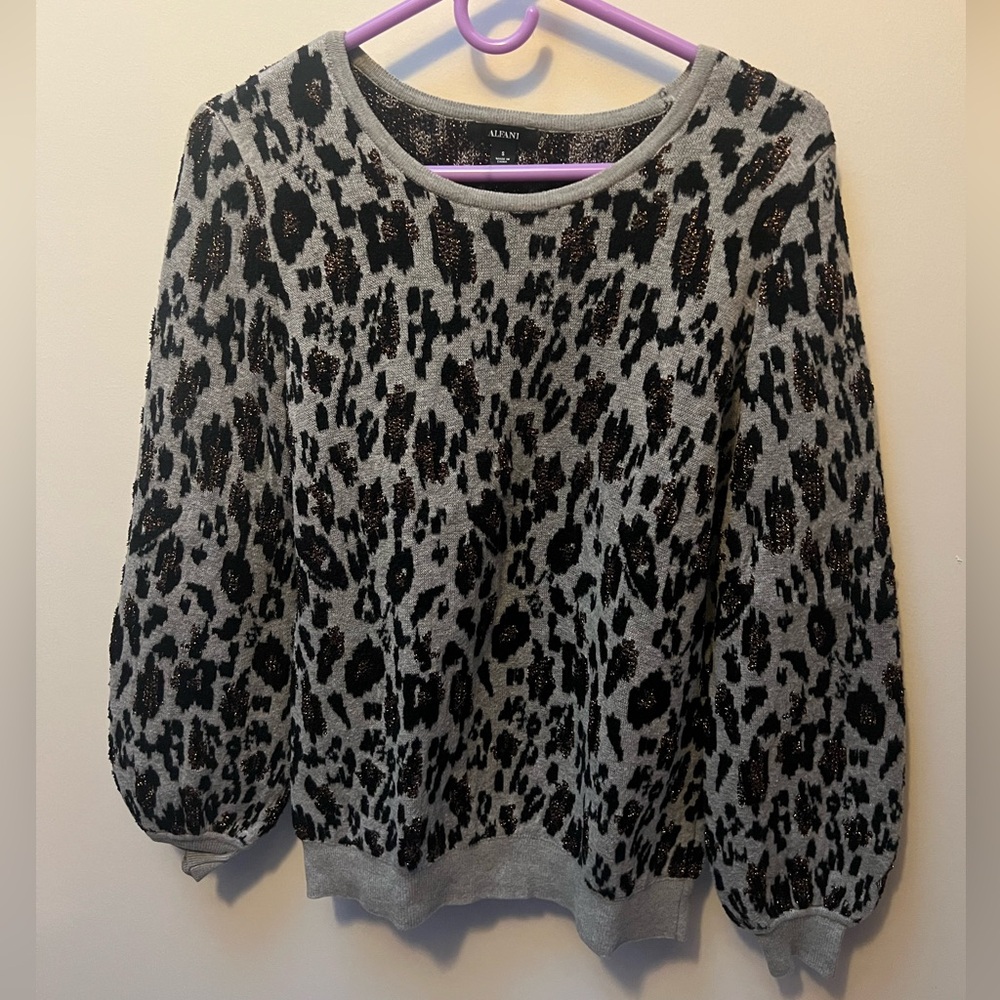 Alfani Gray & Black Leopard Print Metallic Sweater - Size S